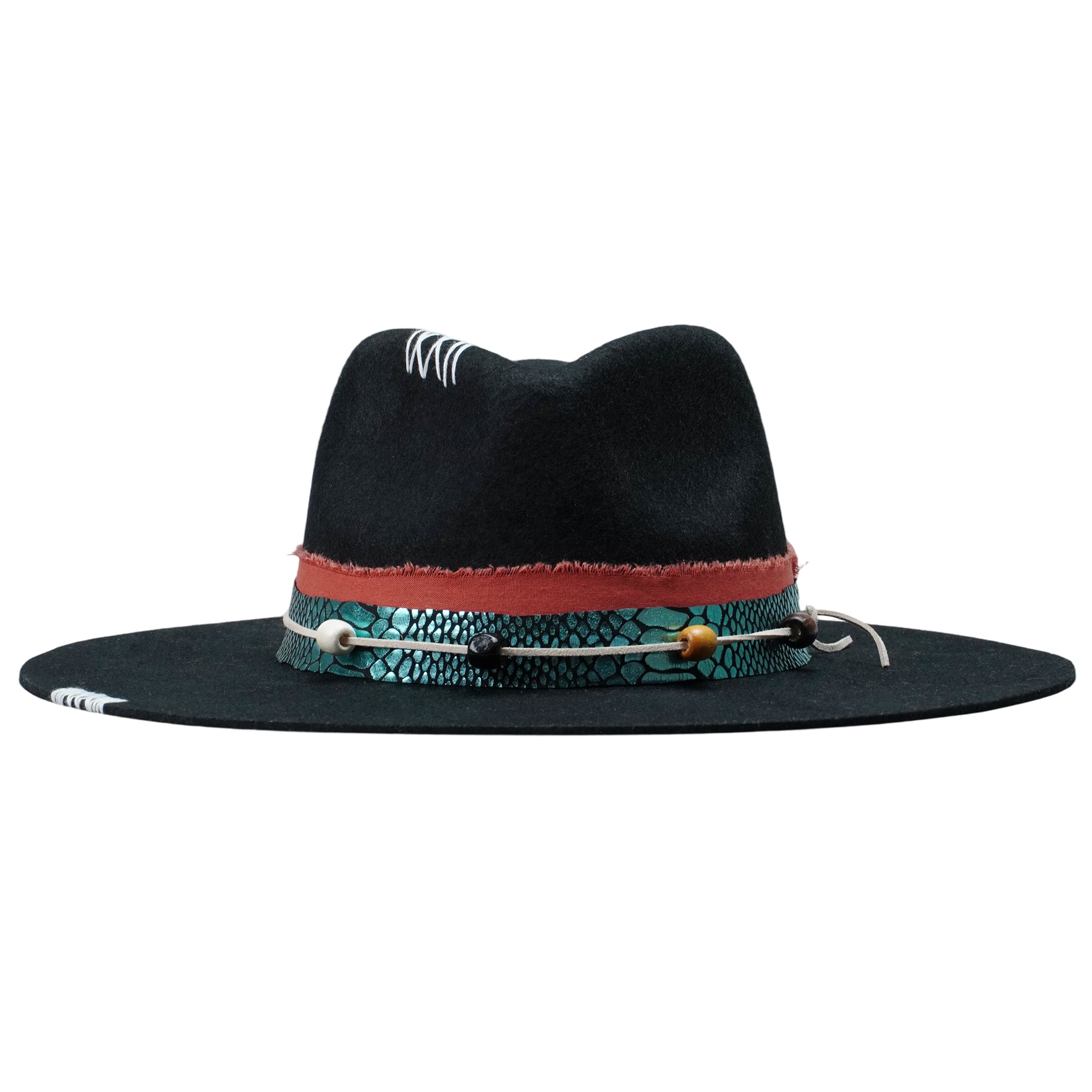 Versatile Felt Hat – Bold Black Style with Decorative Beads and Print