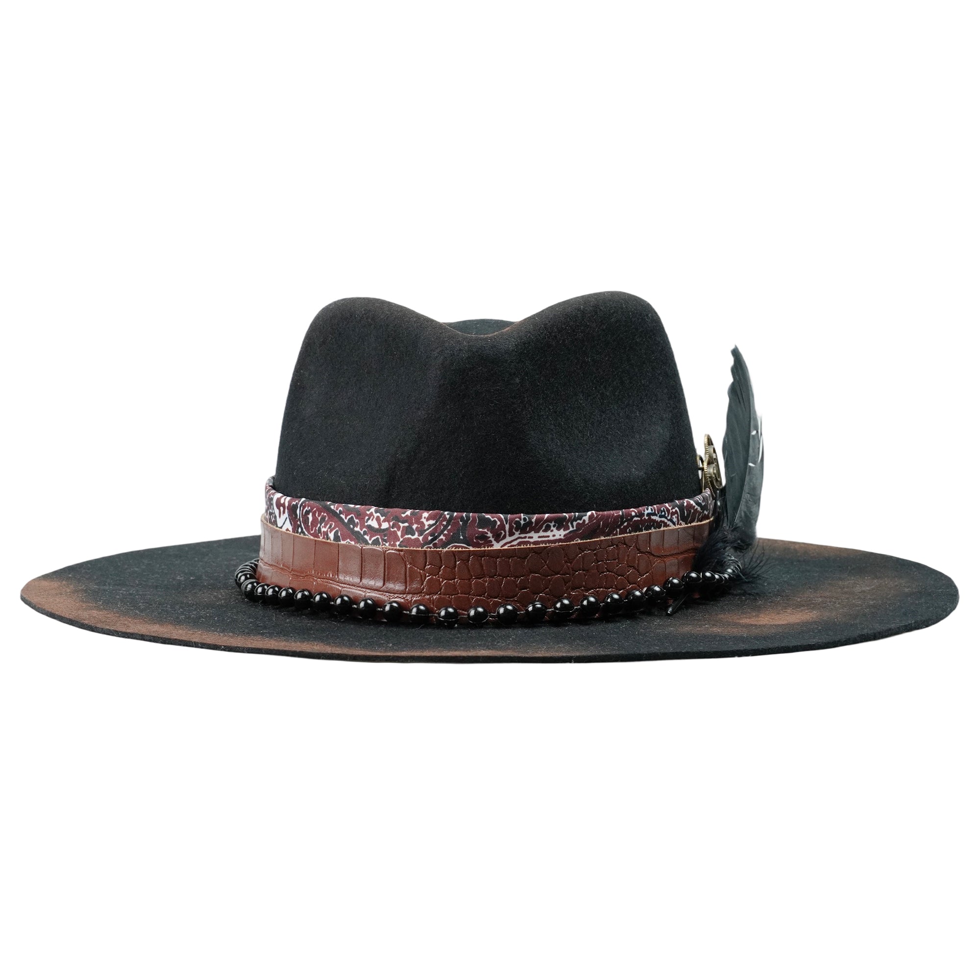 Hand-Burned Refined Felt Hat – Minimal Shape, Tactile Details