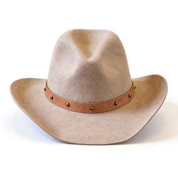 Beige Cowboy – Minimal Metal Clasp