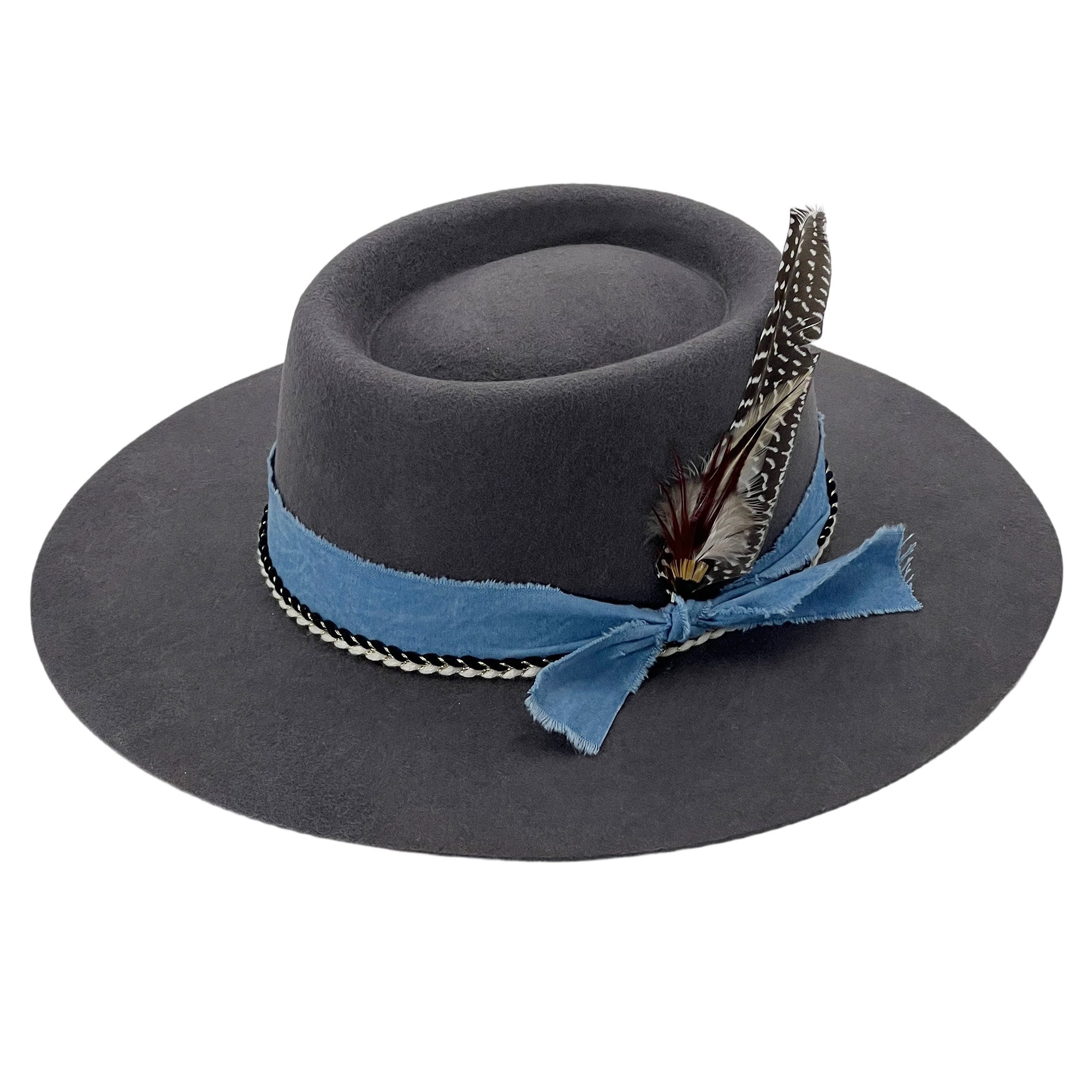 Gray Gambler Hat – Woven Band & Feather