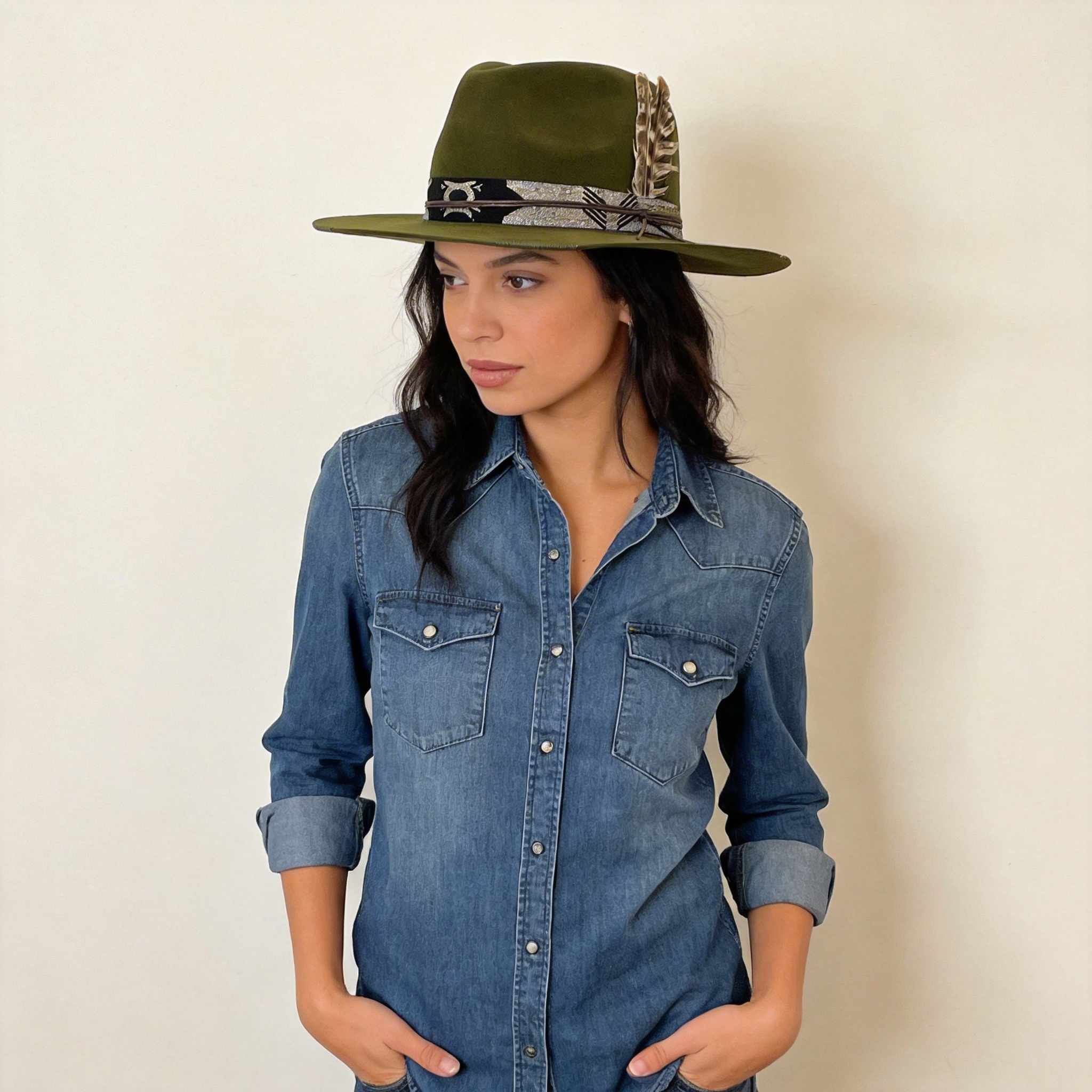 Sage Green Wide-Brim – Shimmer Band & Feather