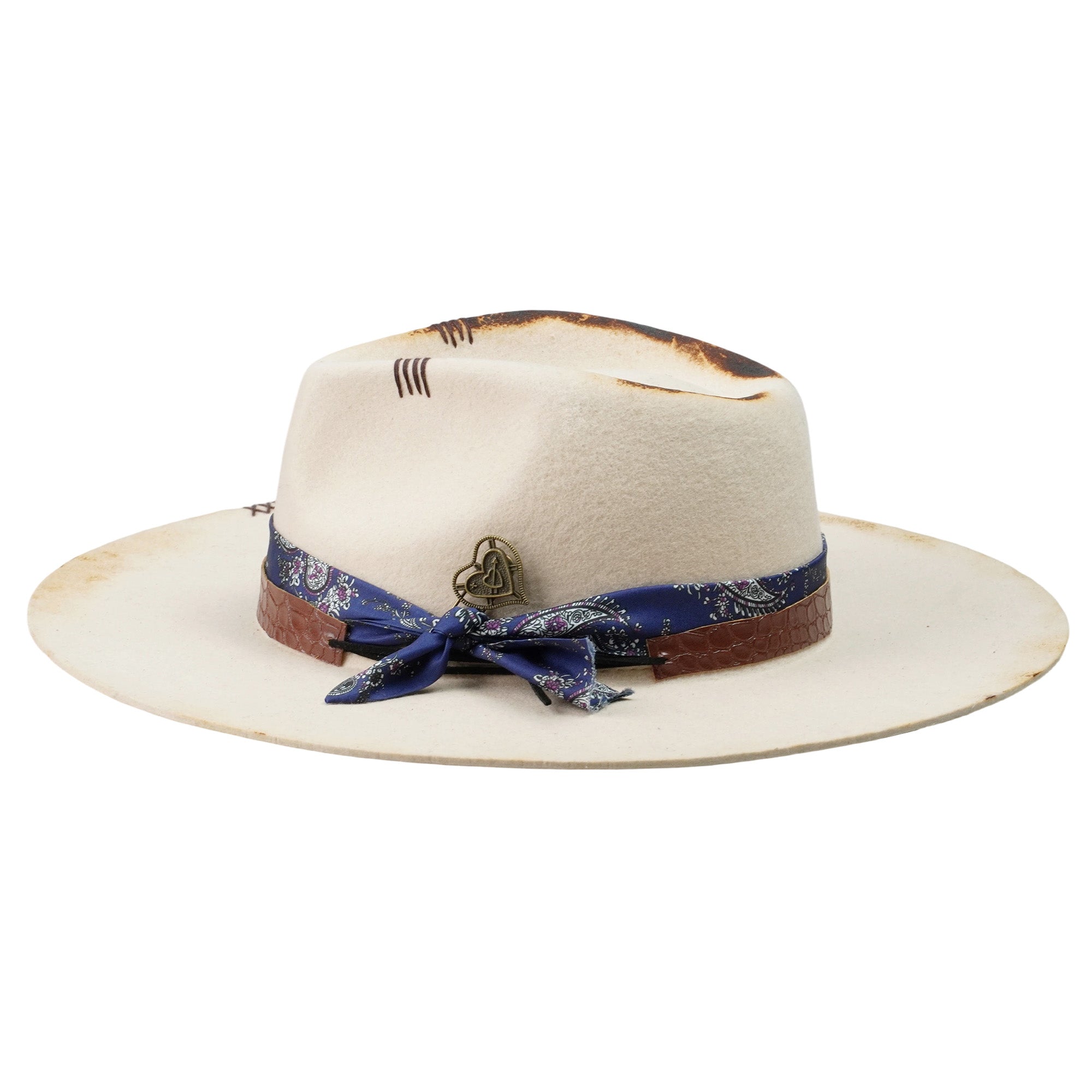 Hand-Burned Bold Felt Hat – Minimal Silhouette, Retro-Inspired Hardware