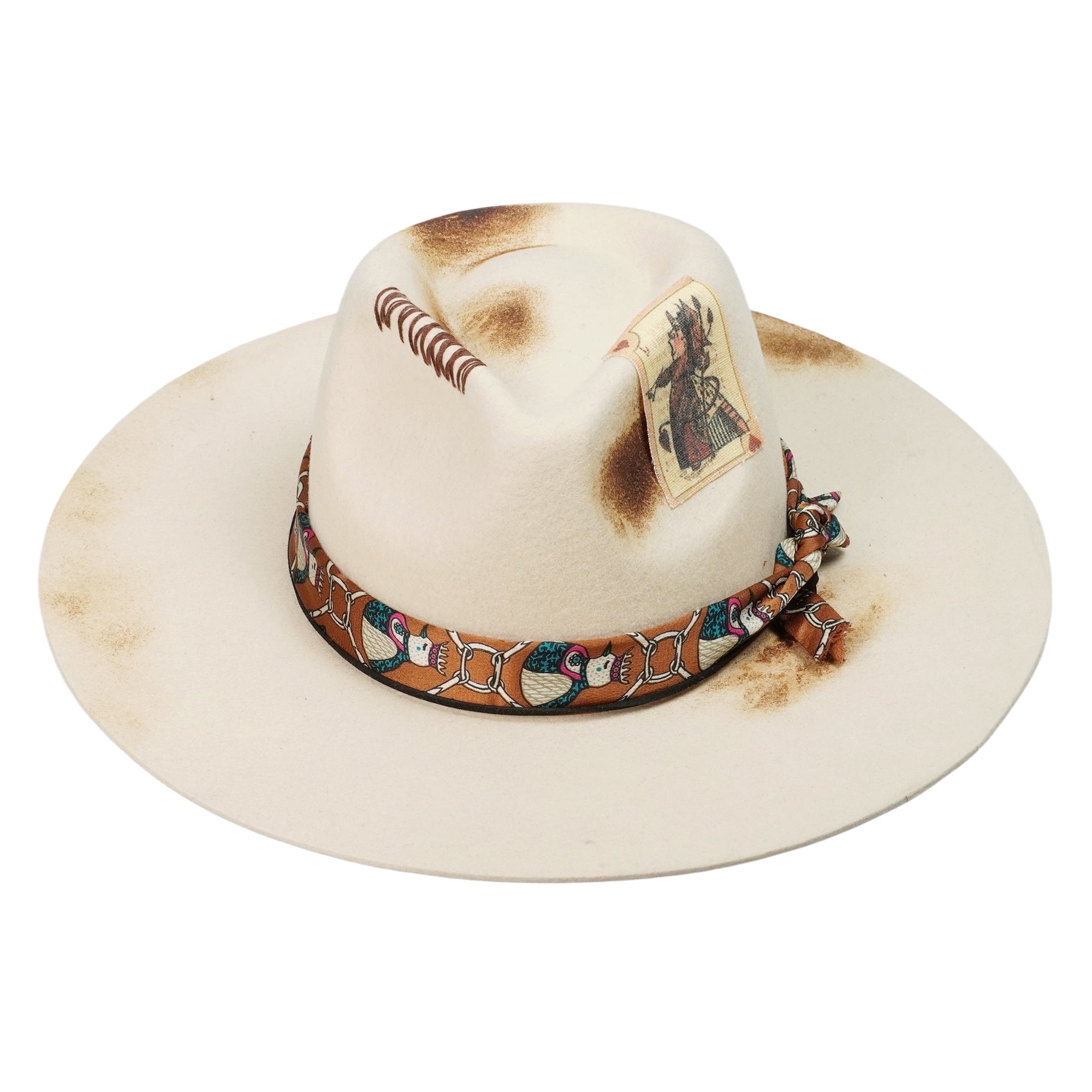 Off-White Felt Hat – Teardrop Crown, Retro Pattern Accent