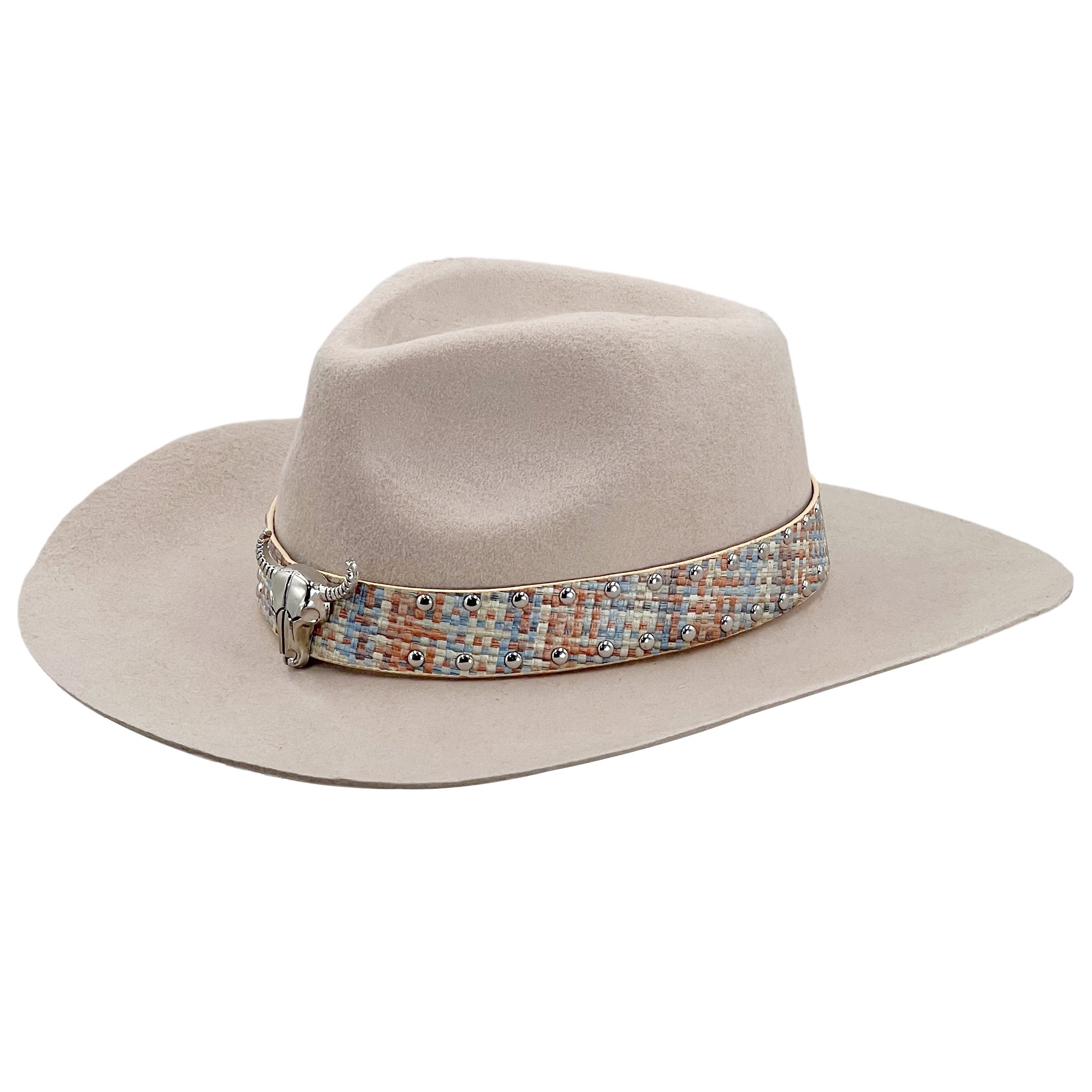 Light-Tone Cowboy – Teardrop Crown