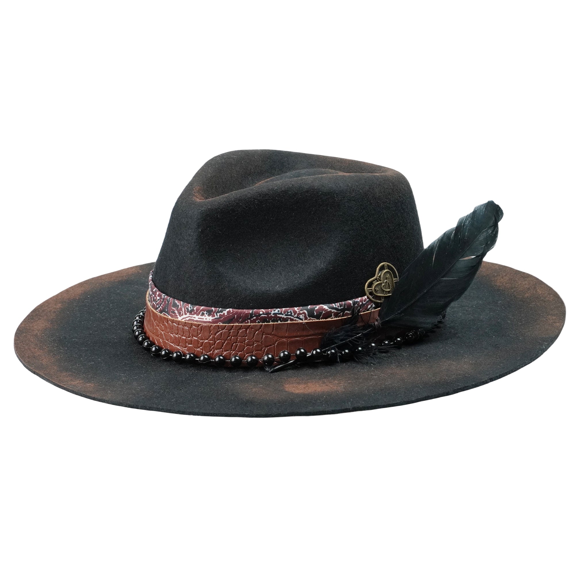 Hand-Burned Refined Felt Hat – Minimal Shape, Tactile Details