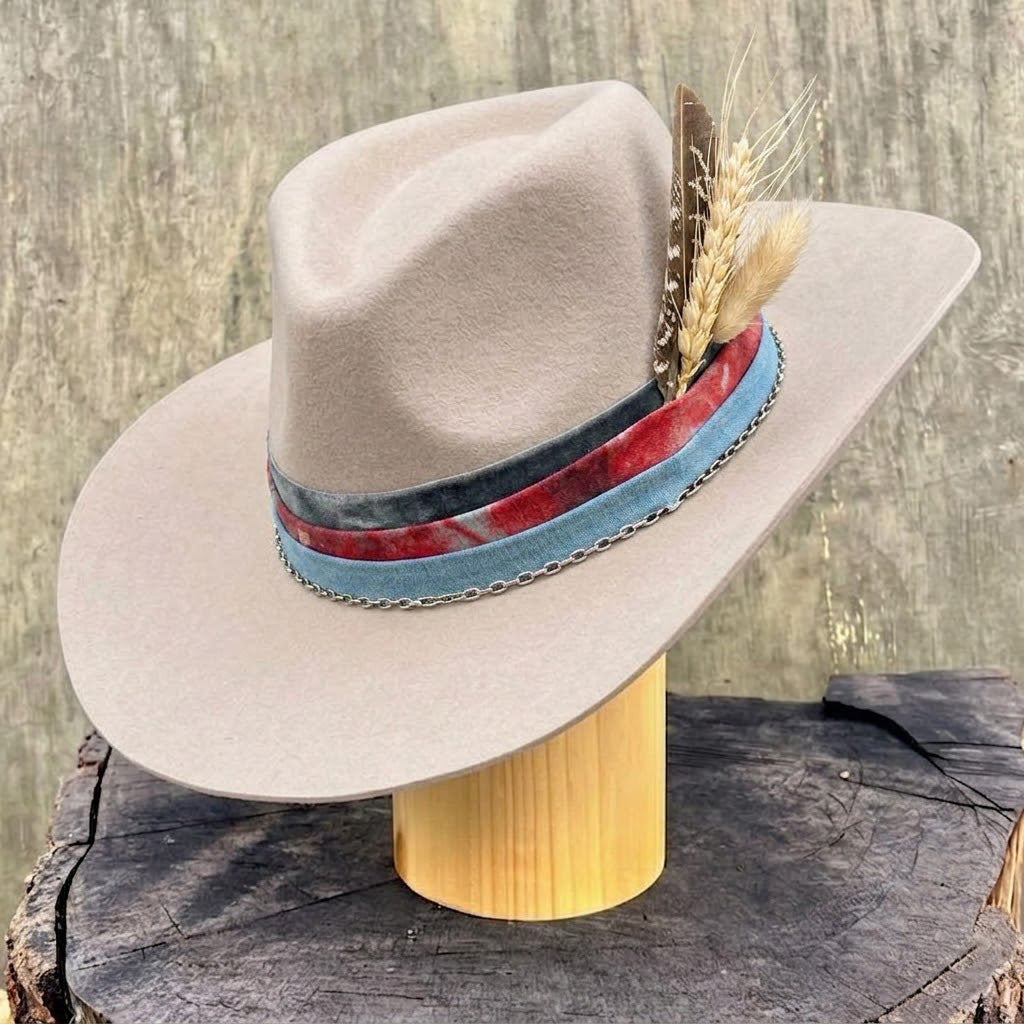 Teardrop Fedora - Off-White with Custom Fabric & Feather Accent