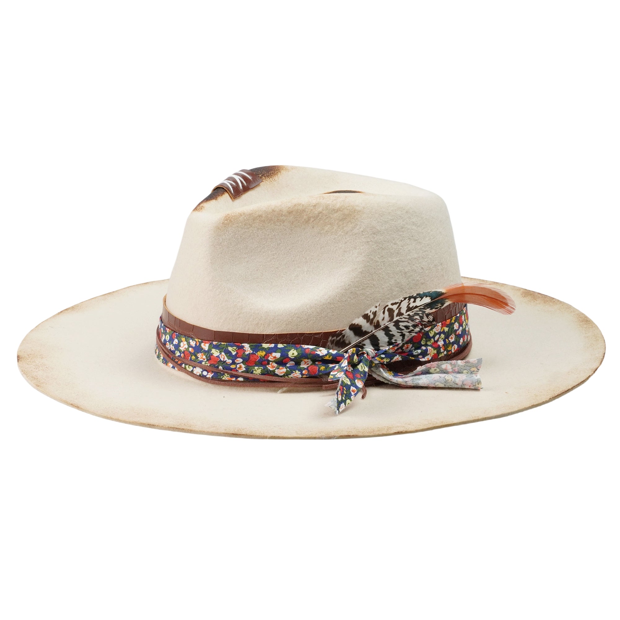 Hand-Burned Modern Felt Hat – Neutral Base, Mixed-Material Trim