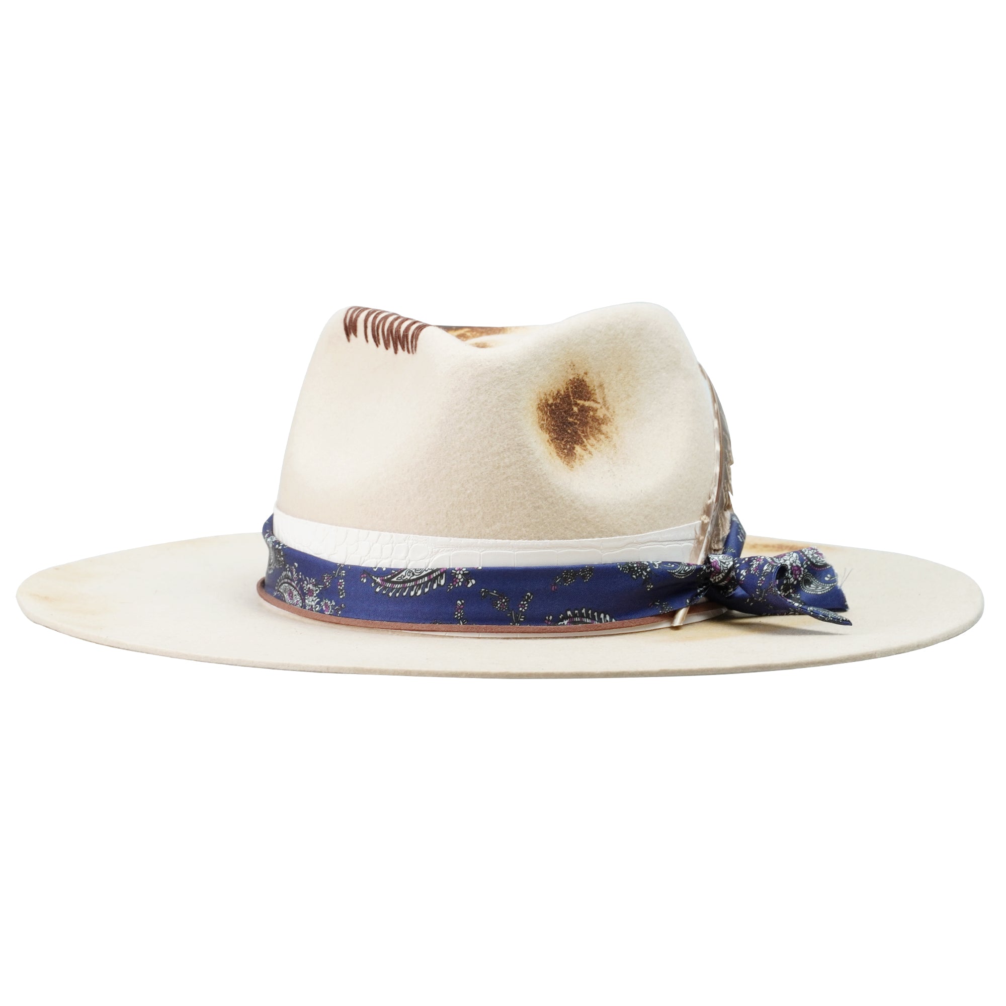 Contemporary Felt Hat – Sculpted Silhouette, Eclectic Trim