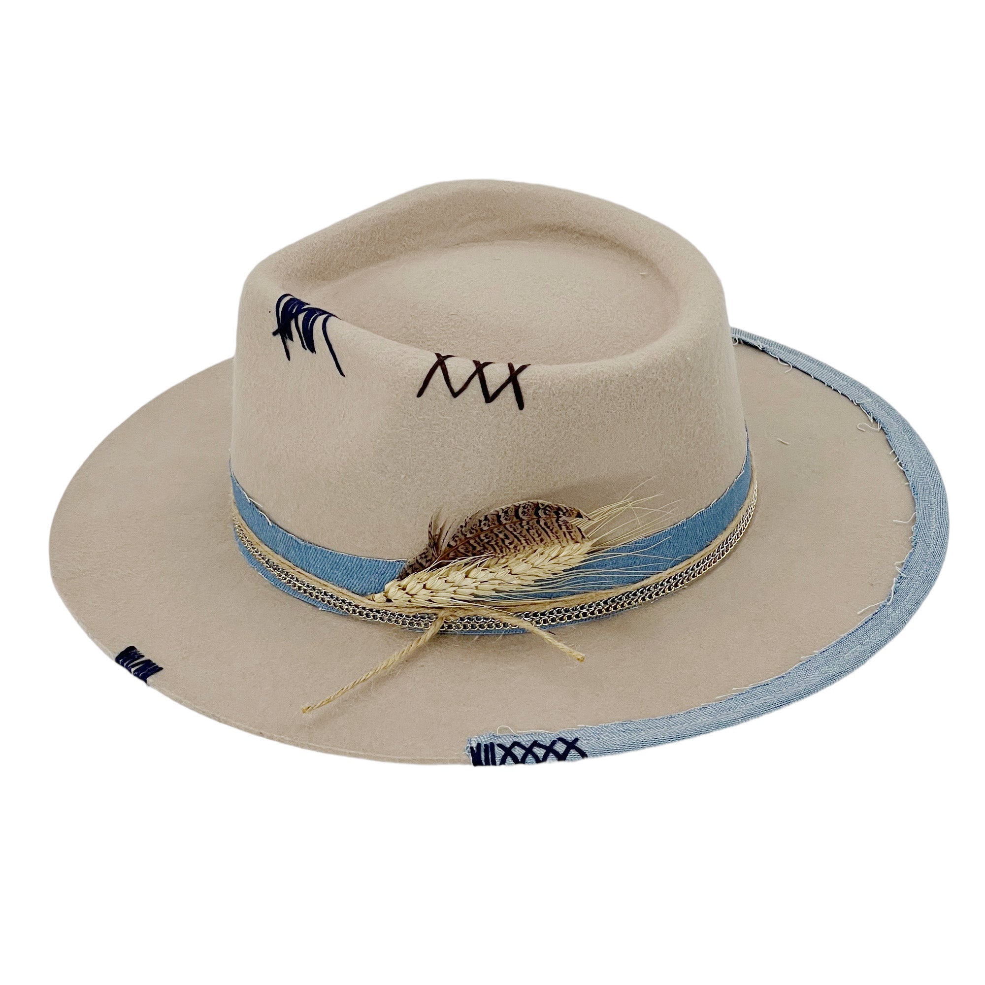 Hand-Decorated Felt Hat – Neutral Elegance