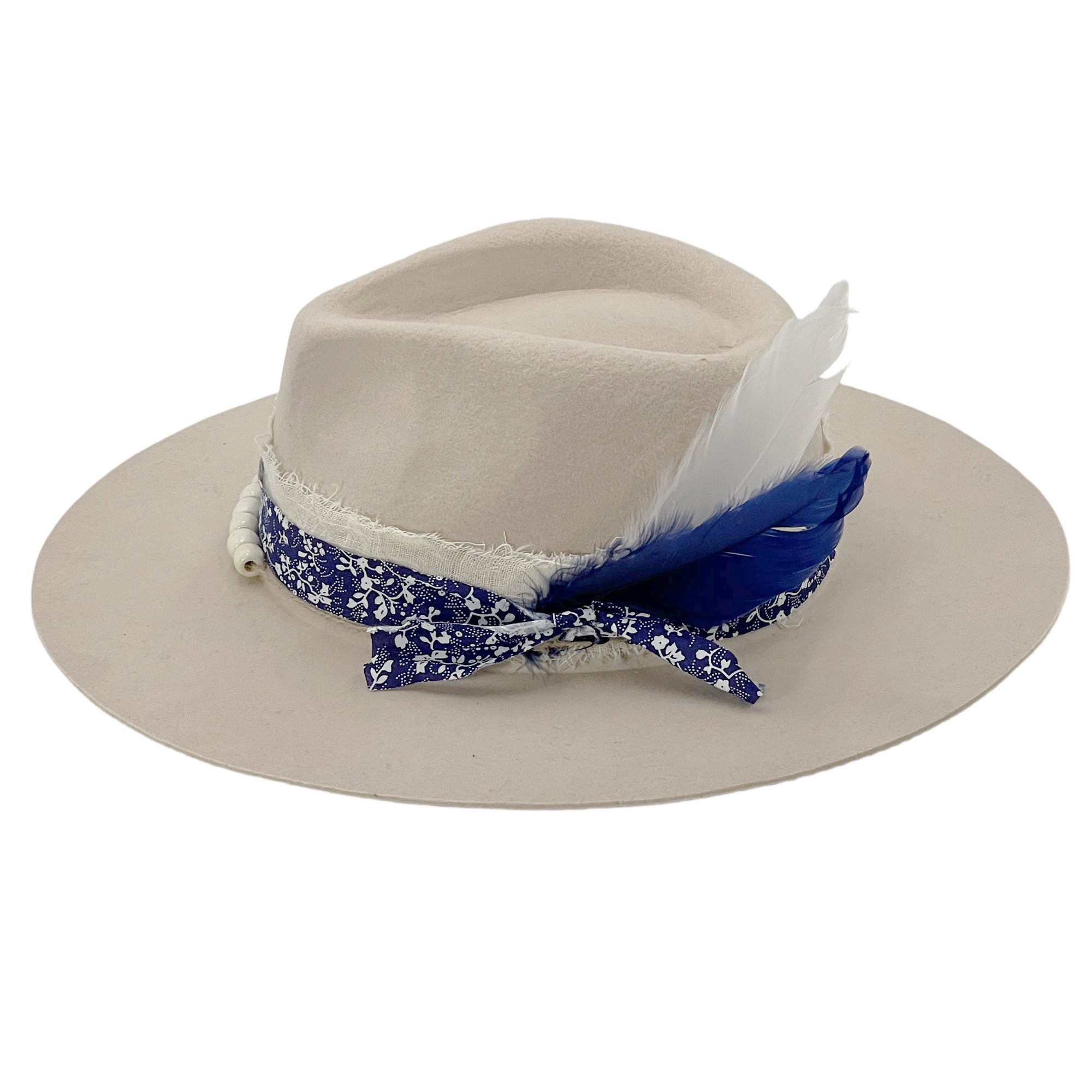 Off-White Wide-Brim – Feather & Bead Trim