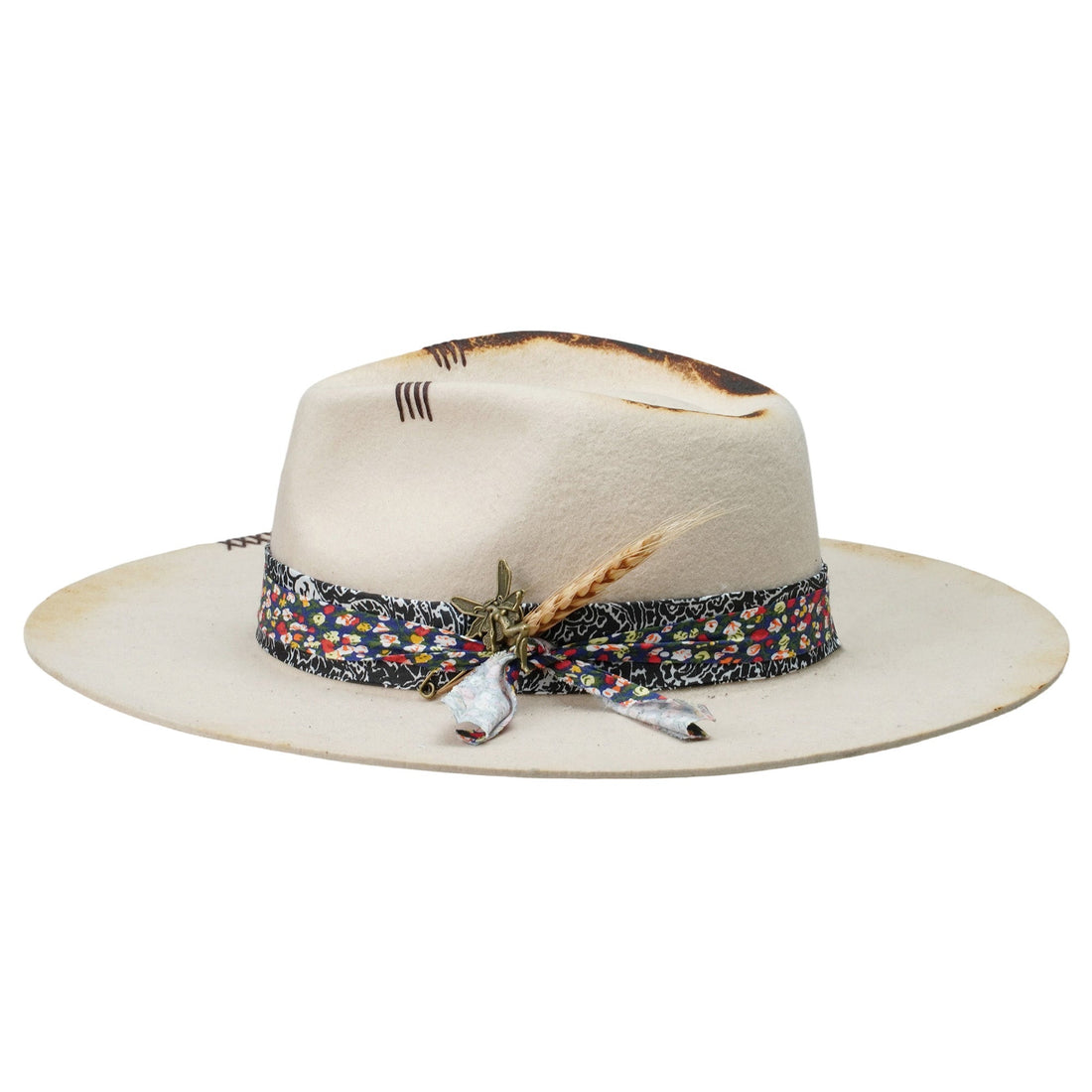 Elegant Off-White Hat – Floral Trim, Rustic Accents