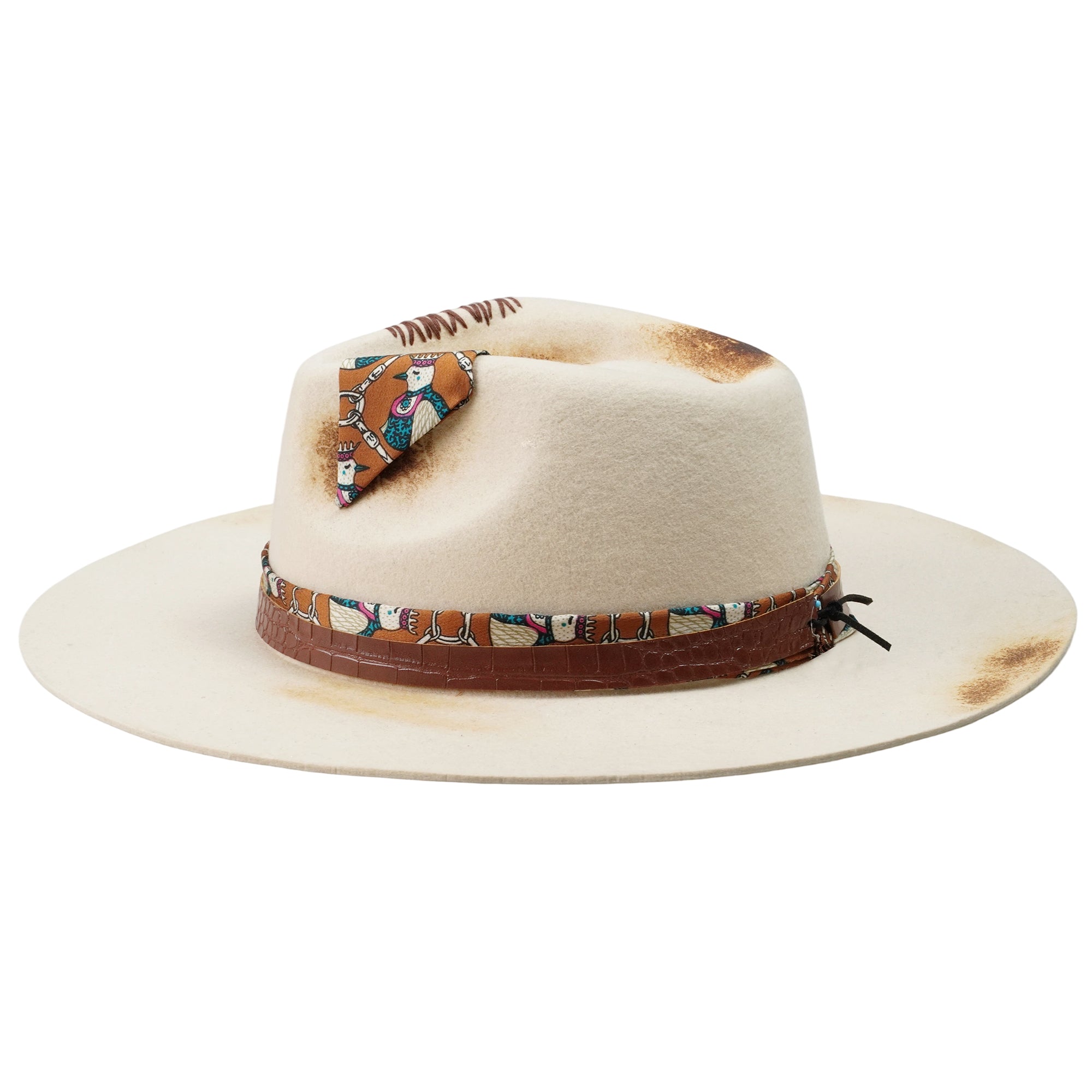 Hand-Burned Artistic Felt Hat – Light Base, Rebellious Detailing