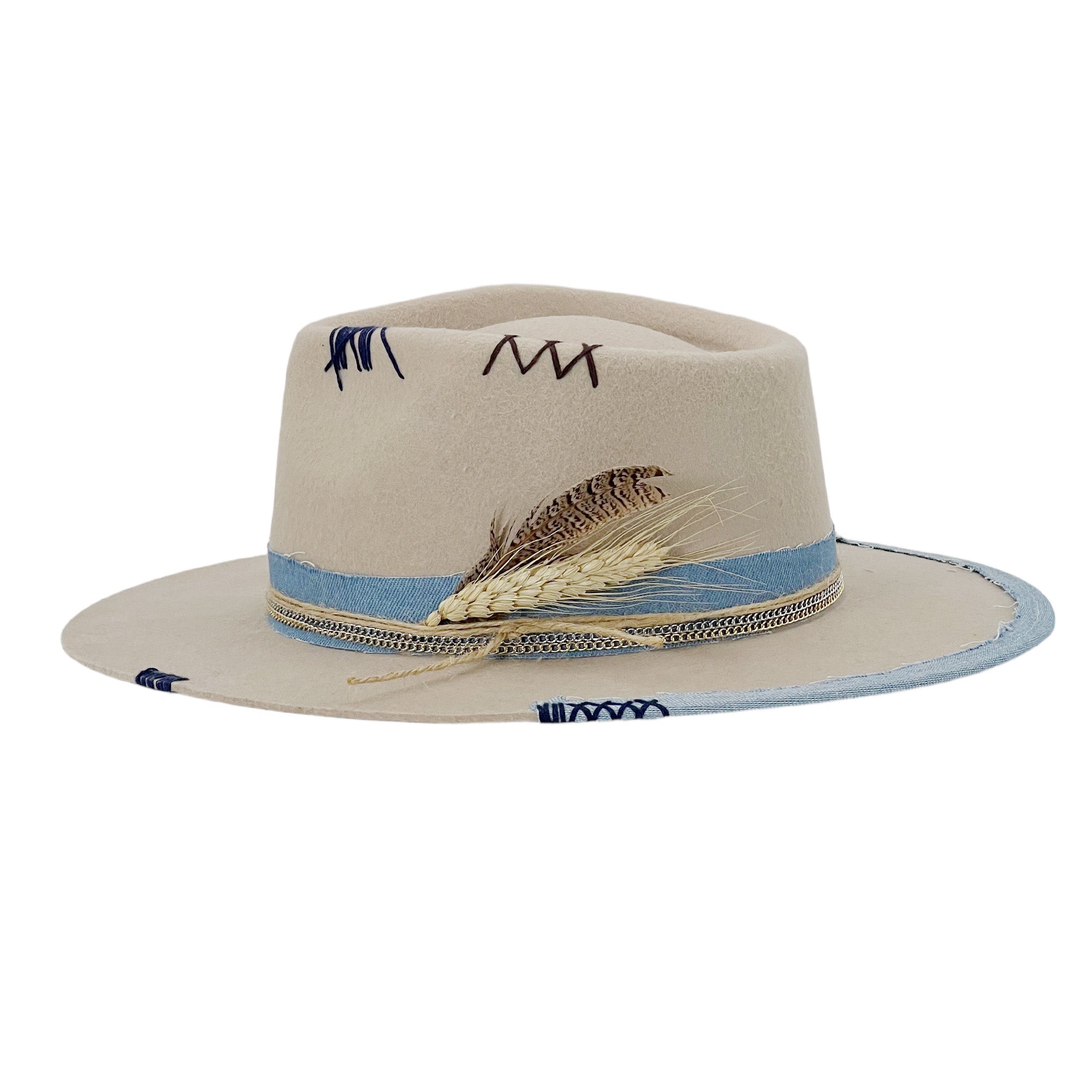 Hand-Decorated Felt Hat – Neutral Elegance