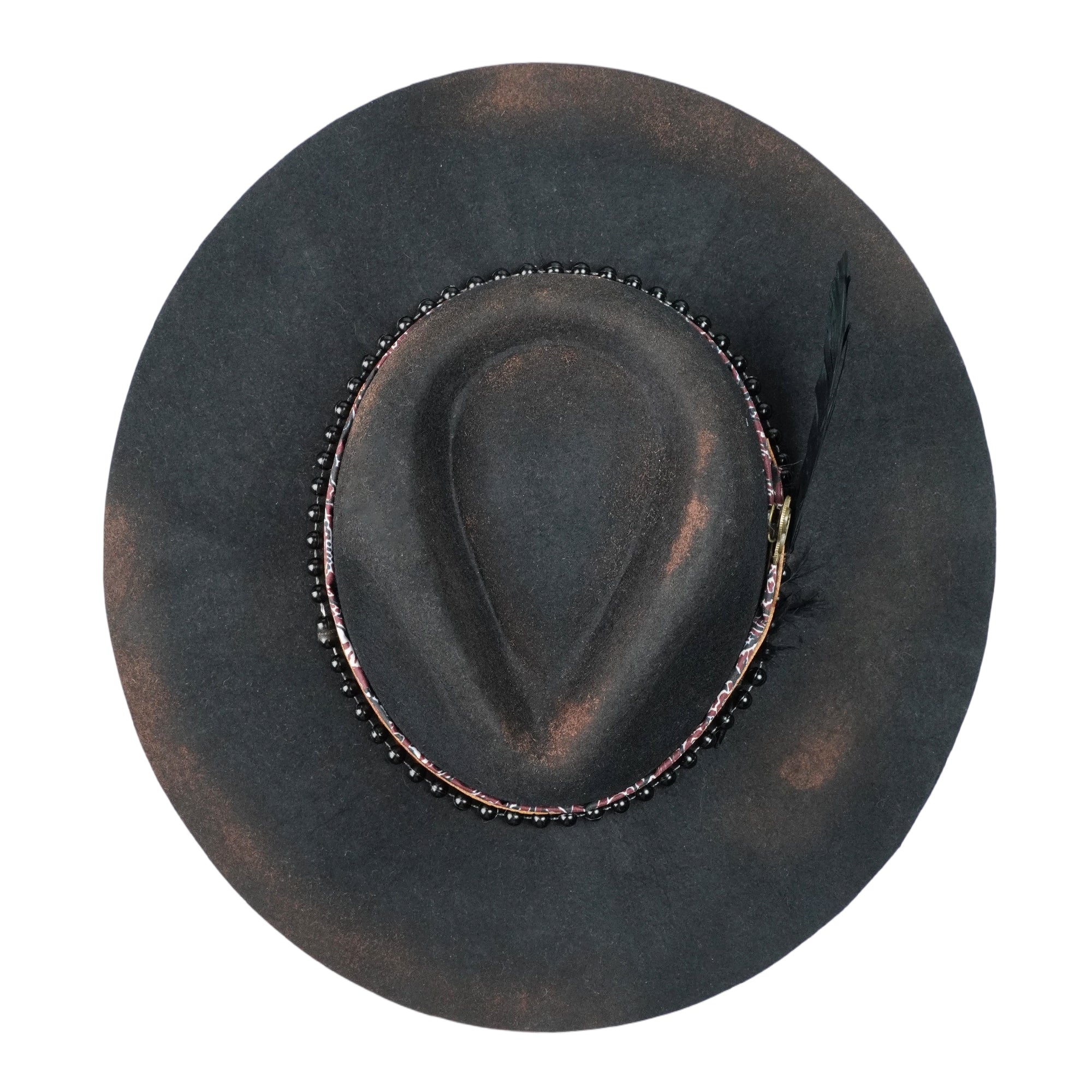 Hand-Burned Refined Felt Hat – Minimal Shape, Tactile Details