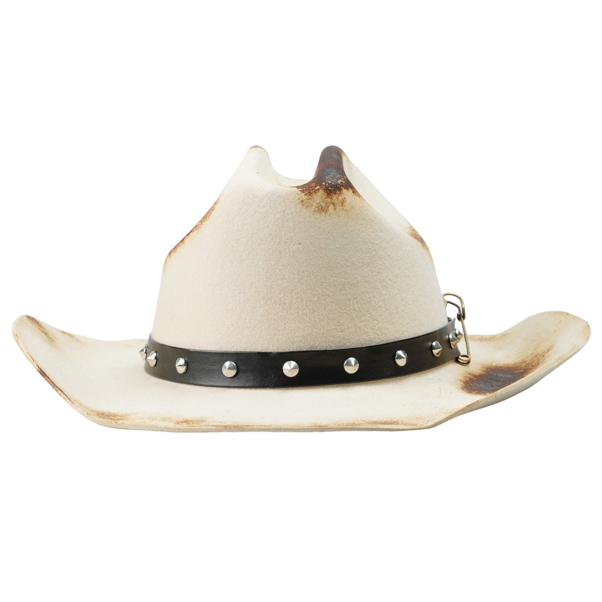 Refined Felt Hat – Subtle Hue, Edgy Flame Marks