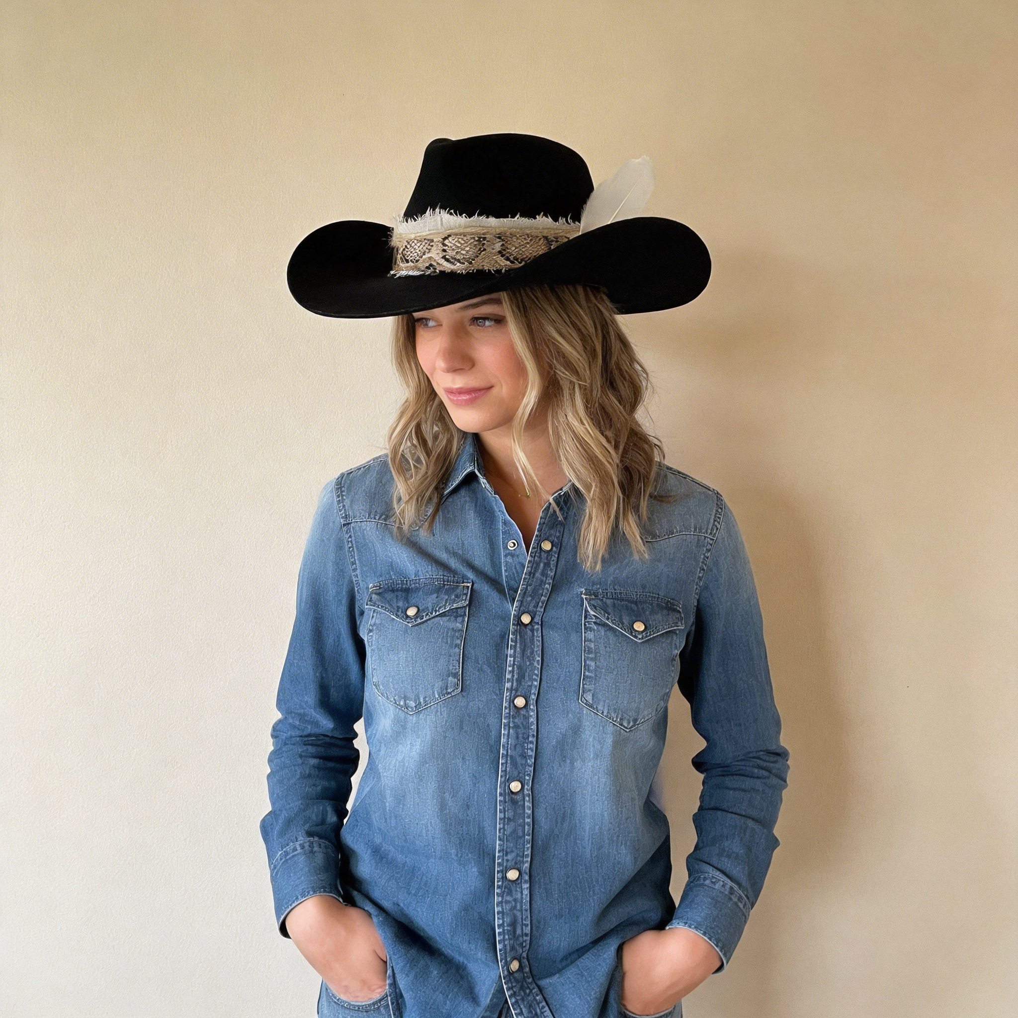 Black Cowboy Hat – Printed Band & Feather