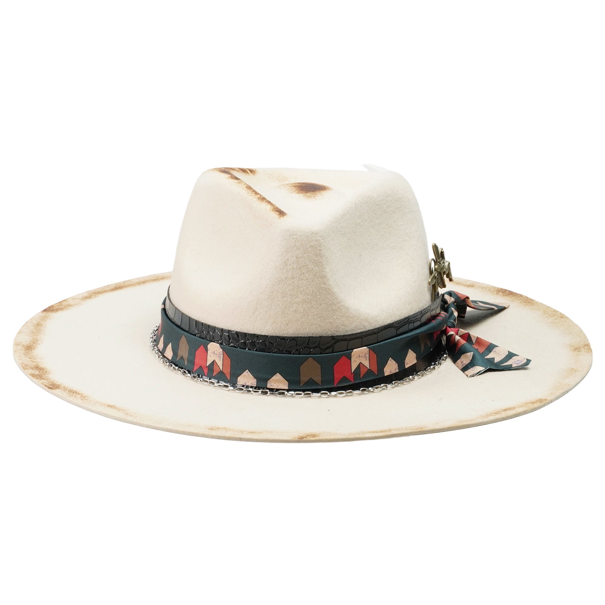 Contemporary Felt Hat – Sculpted Silhouette, Eclectic Trim