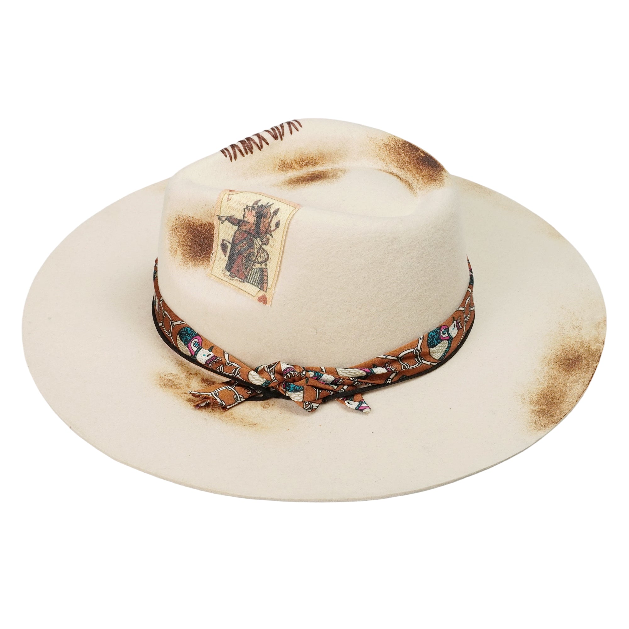 Off-White Felt Hat – Teardrop Crown, Retro Pattern Accent