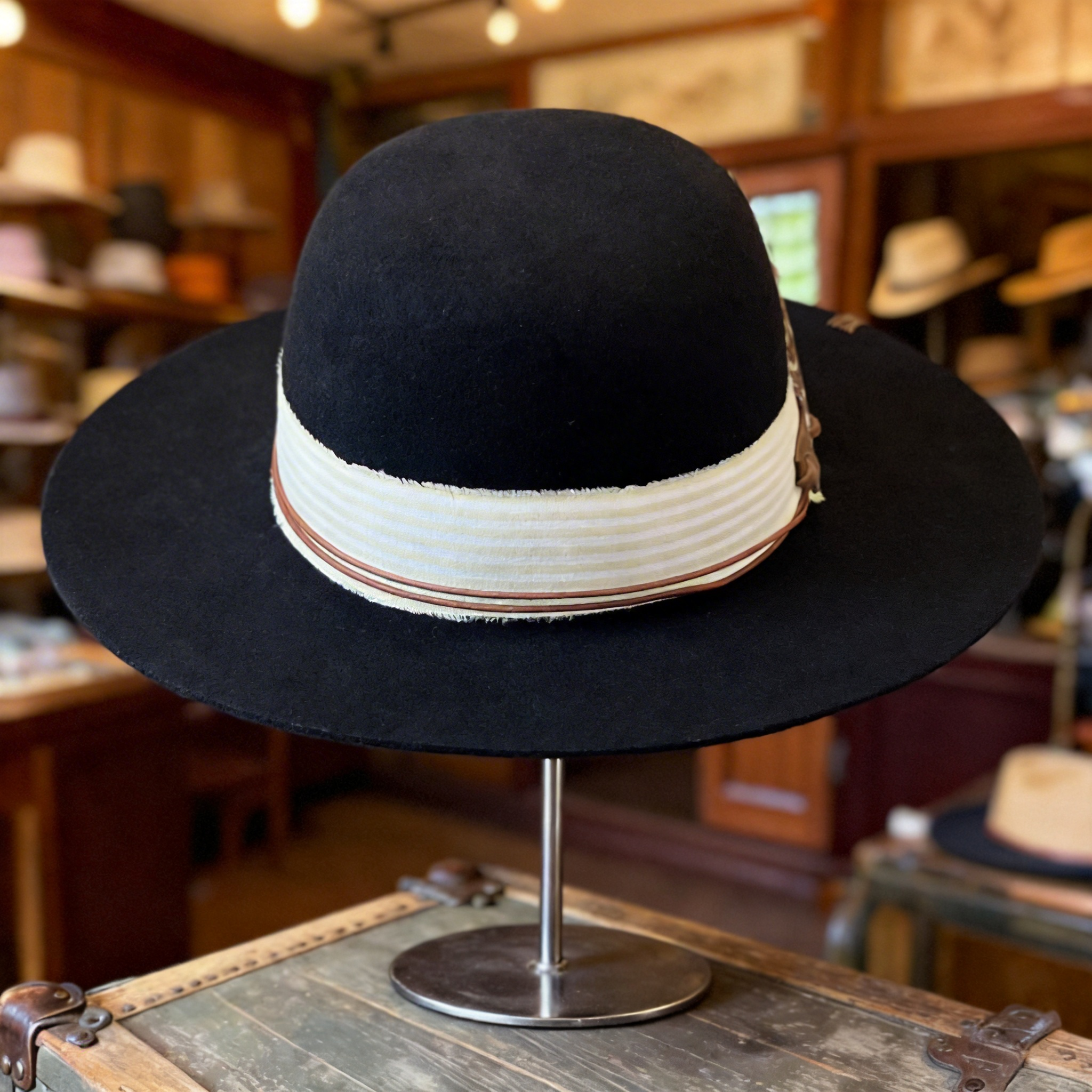 Black Flat-Brim – Striped Band