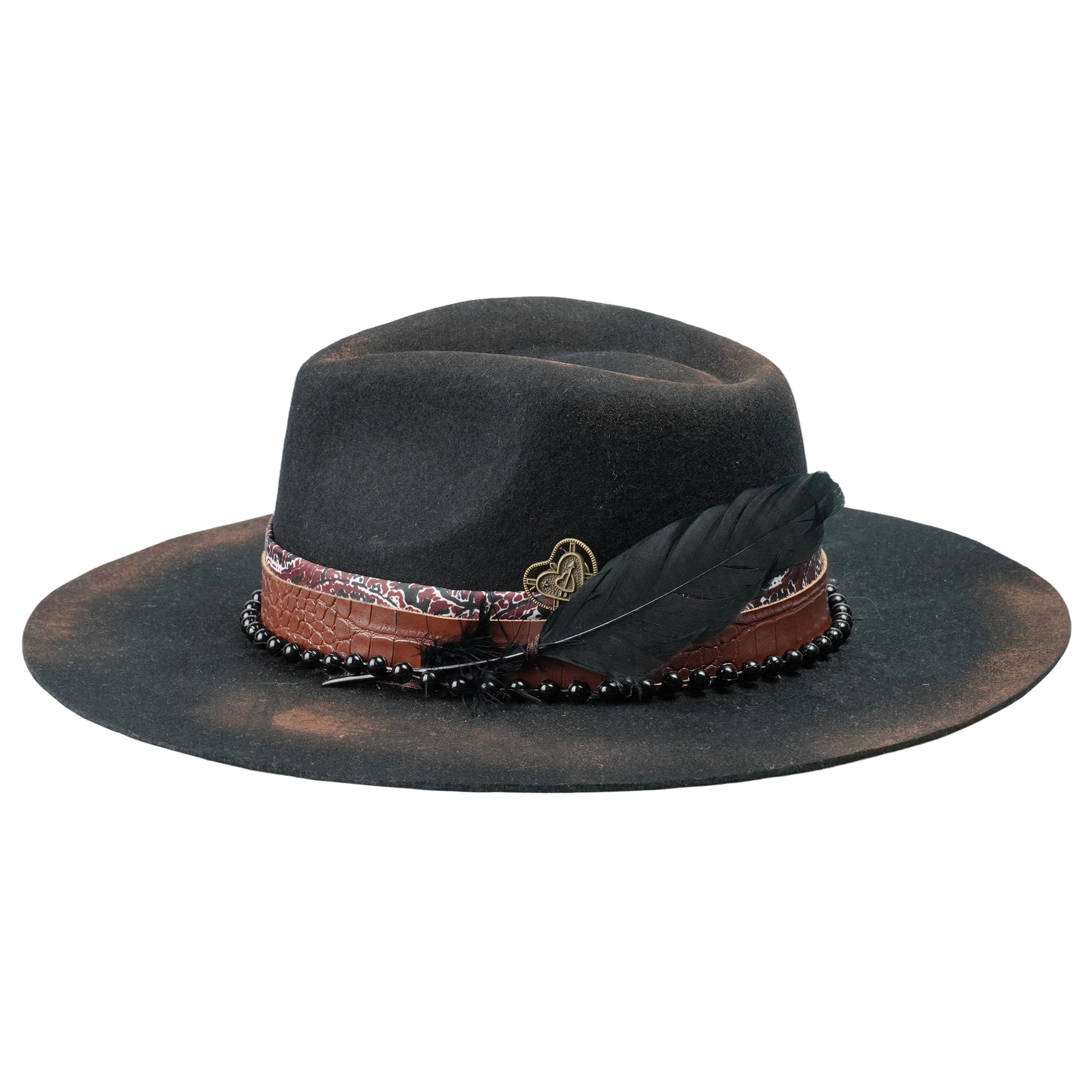 Hand-Burned Refined Felt Hat – Minimal Shape, Tactile Details