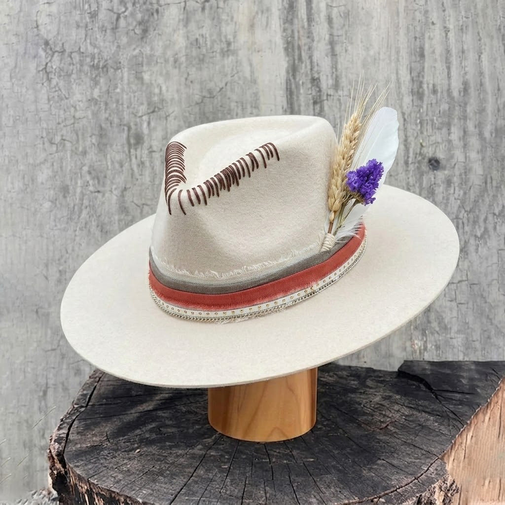Classic Teardrop Crown Hat - Cream with Stitched Design