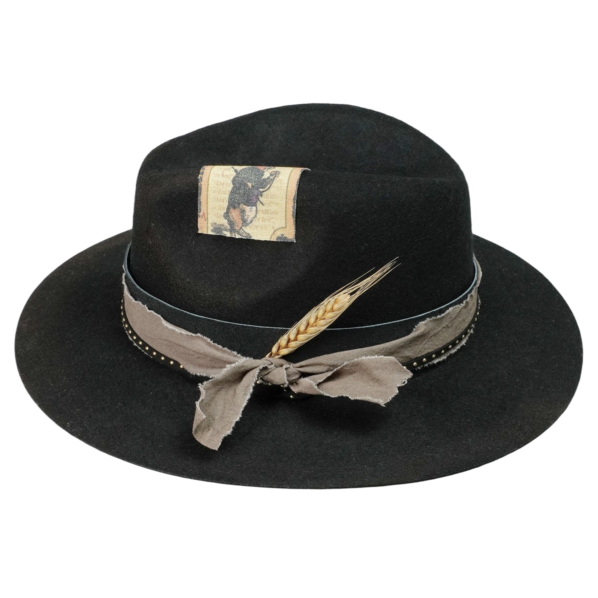 Black Felt Hat – Leather & Fabric Band, Vintage Appliqué