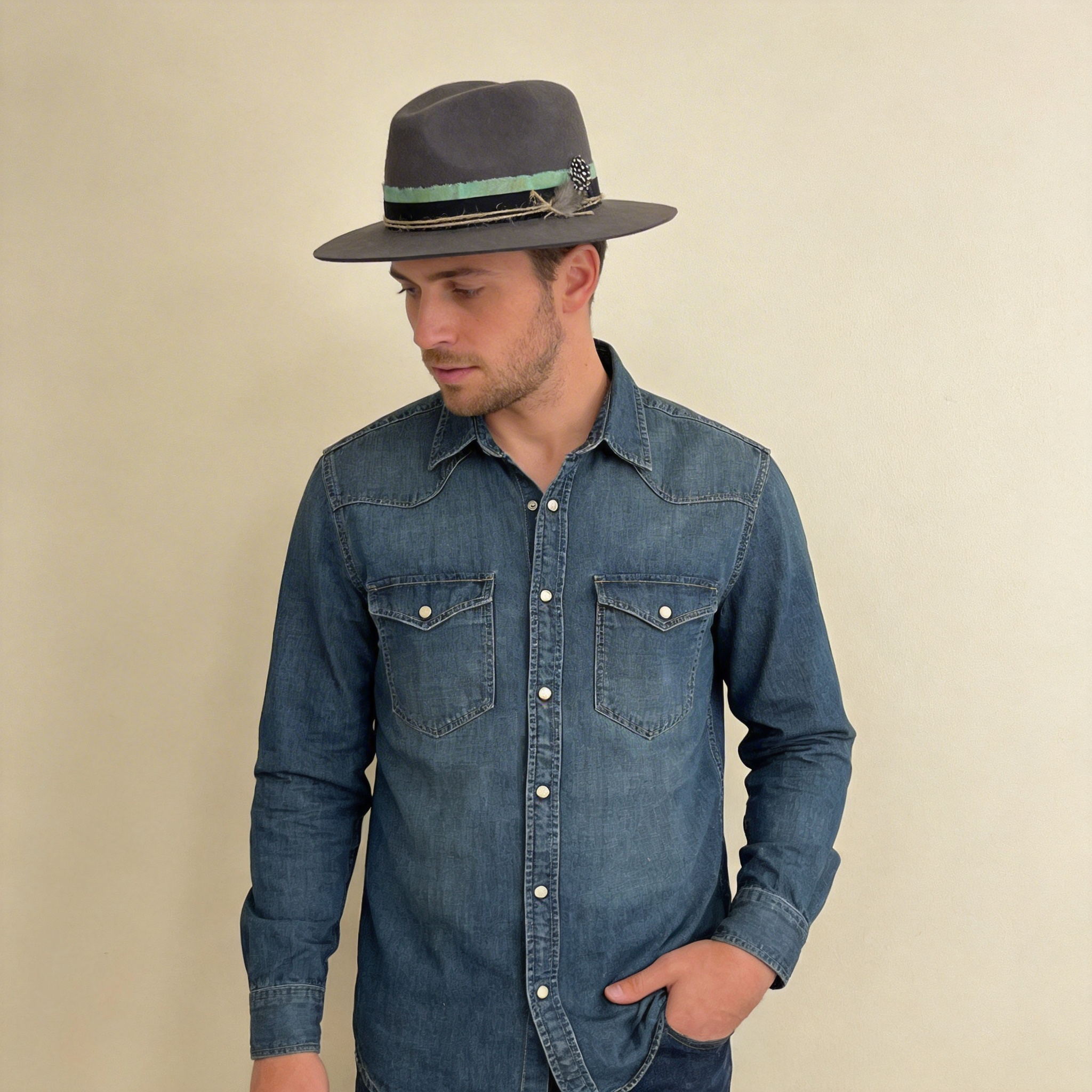 Gray Felt Hat – Blue-Green Dye & Mixed Accents