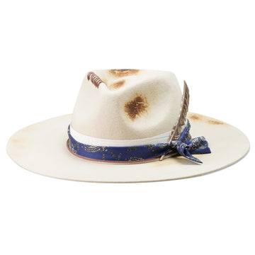 Contemporary Felt Hat – Sculpted Silhouette, Eclectic Trim