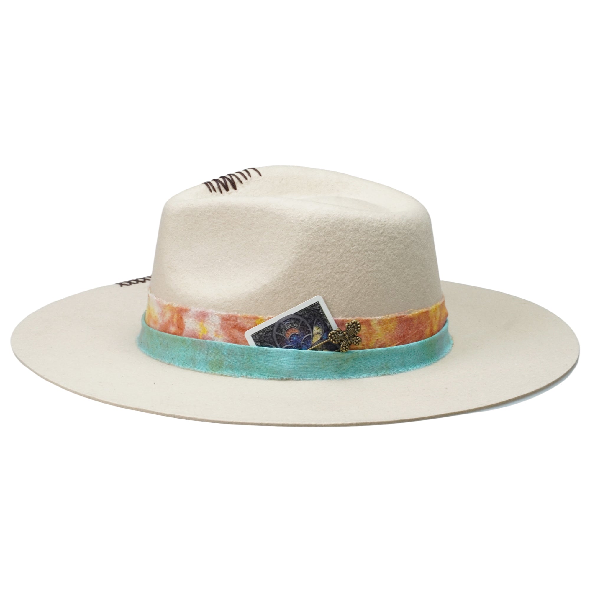Elegant Teardrop Crown Hat – Minimalist Base, Playful Card Motif