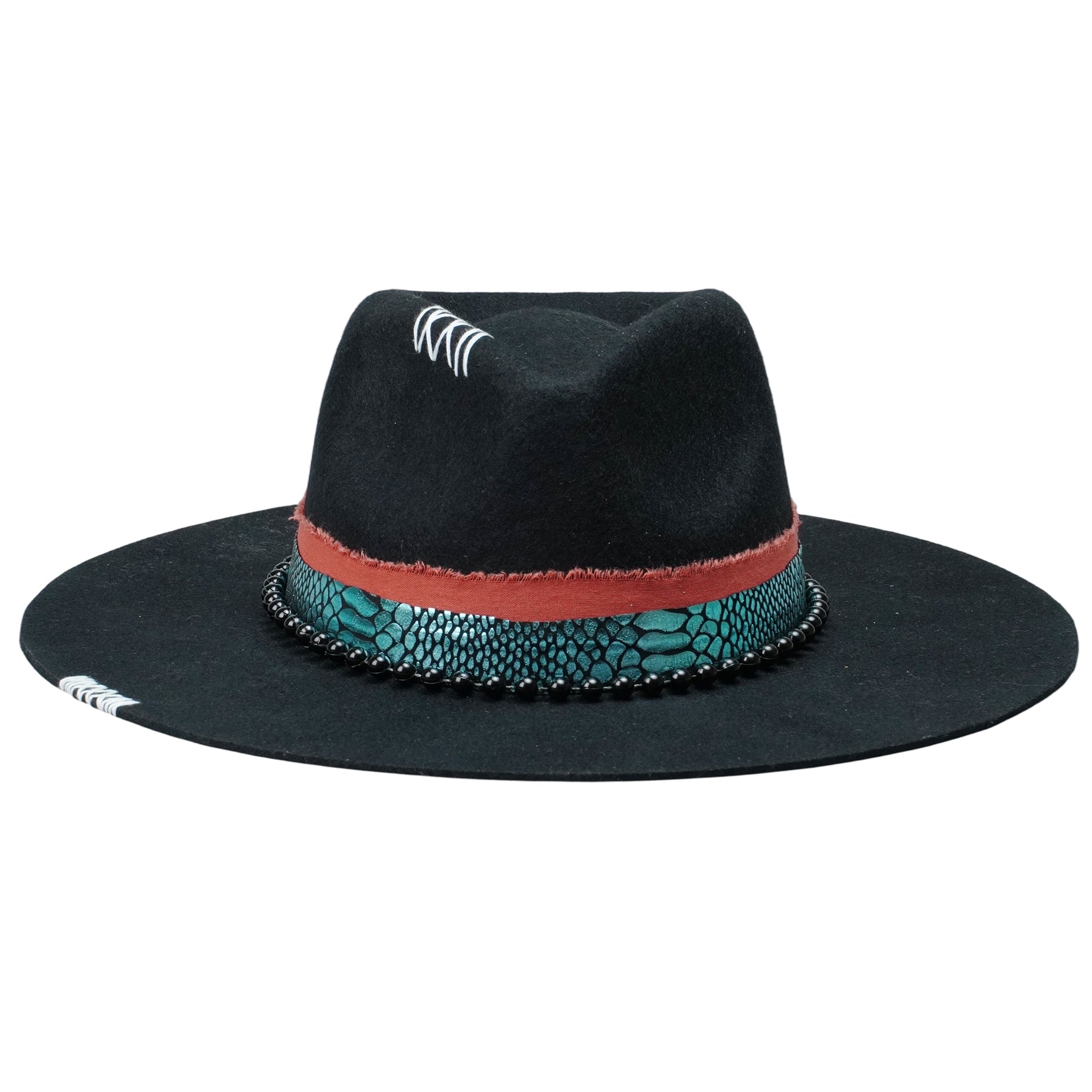 Chic Black Felt Hat – Contrast Stitching, Luxe Patterned Fabric Band