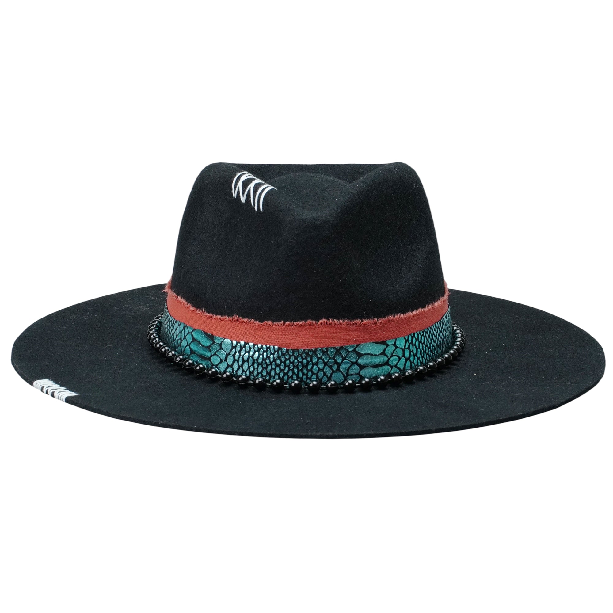 Chic Black Felt Hat – Contrast Stitching, Luxe Patterned Fabric Band