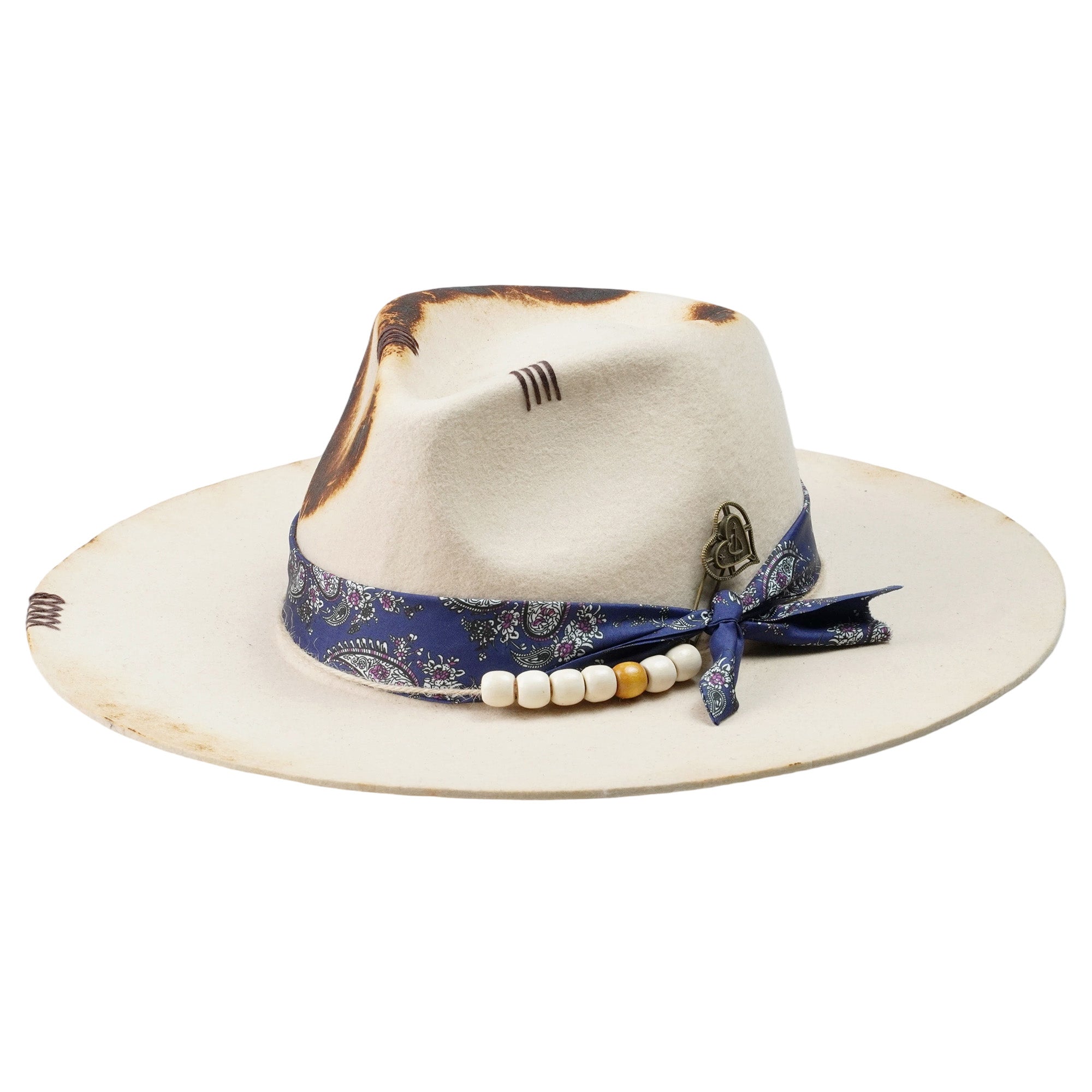 Hand-Burned Artistic Felt Hat – Minimal Form, Detailed Hardware