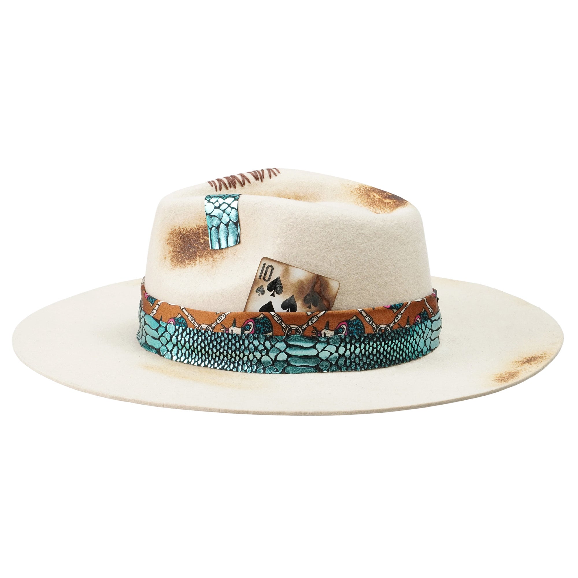 Contemporary Felt Hat – Sculpted Crown, Textured Trim