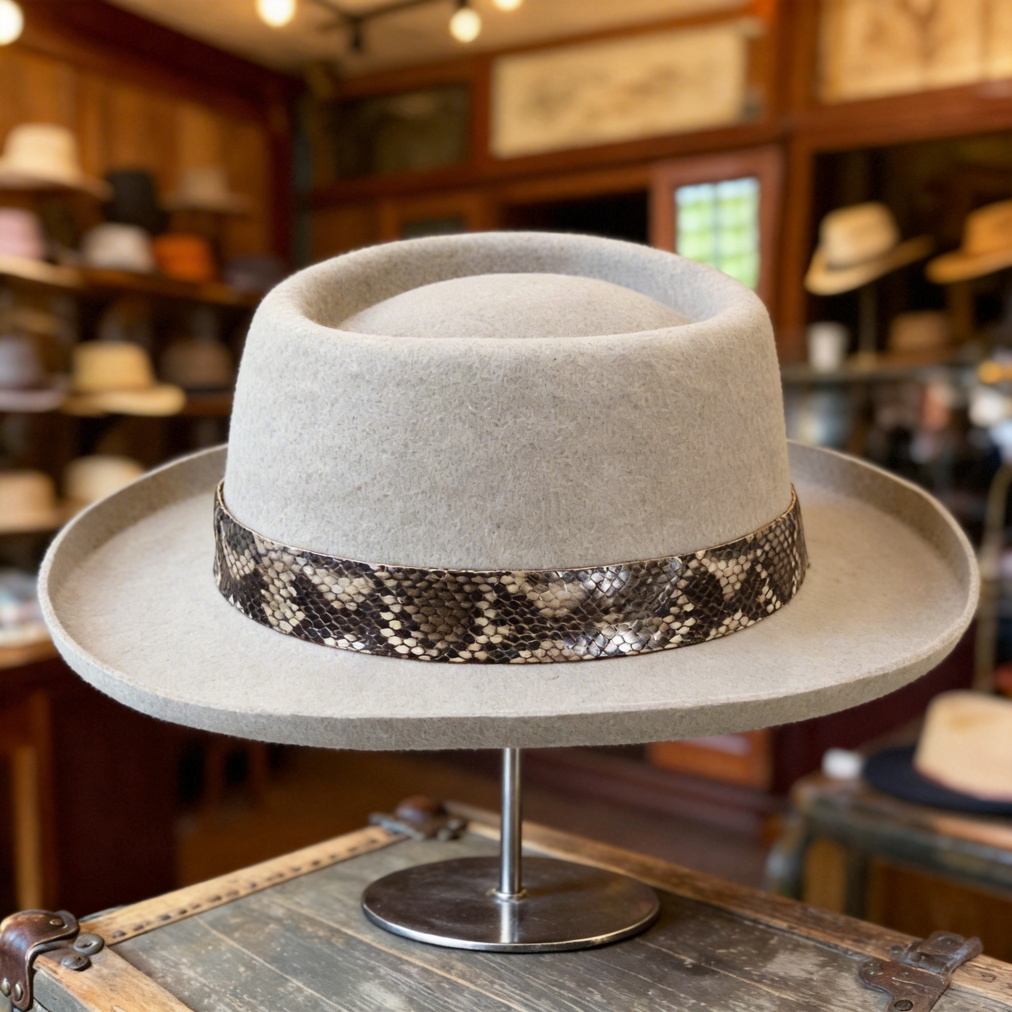 Warm White Hat Gambler Hat Artisan Band Detail