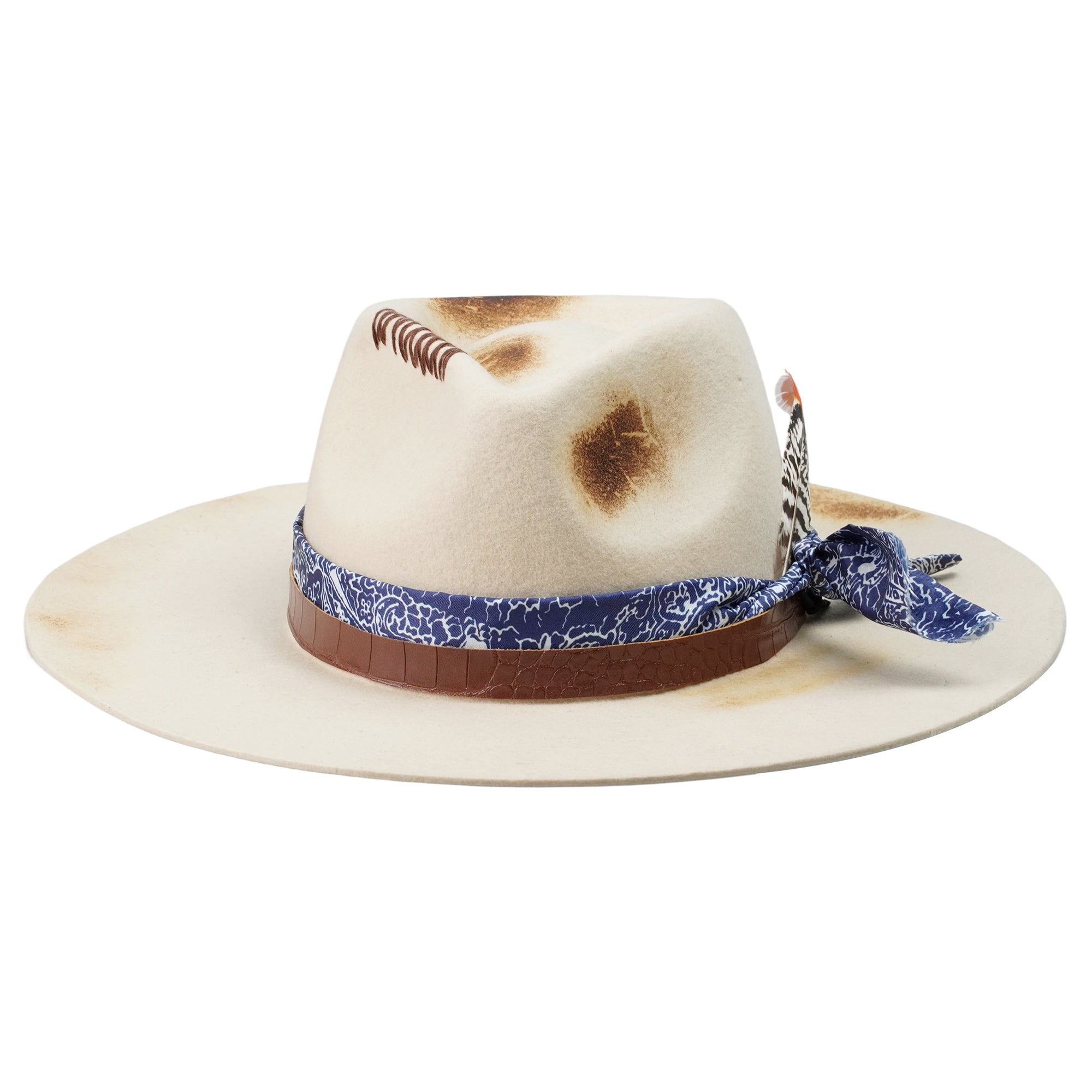 Hand-Burned Artistic Felt Hat – Light Tone, Organic Embellishment