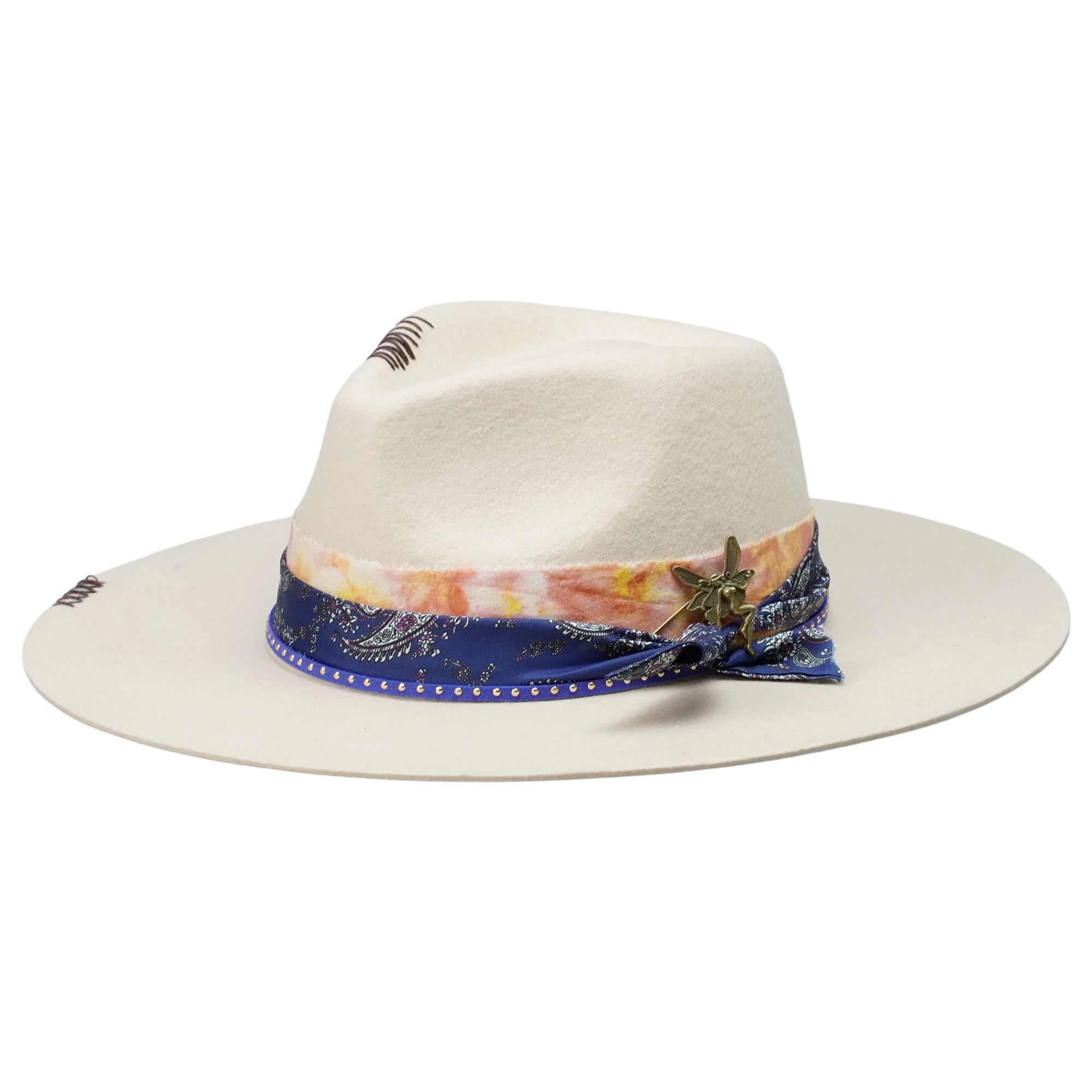 Elegant Off-White Hat with Delicate Metal Accent