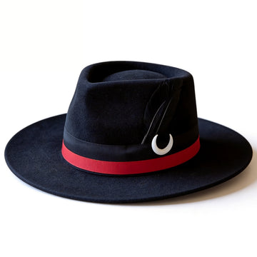 Modern Fedora – Ivory Crescent Detail