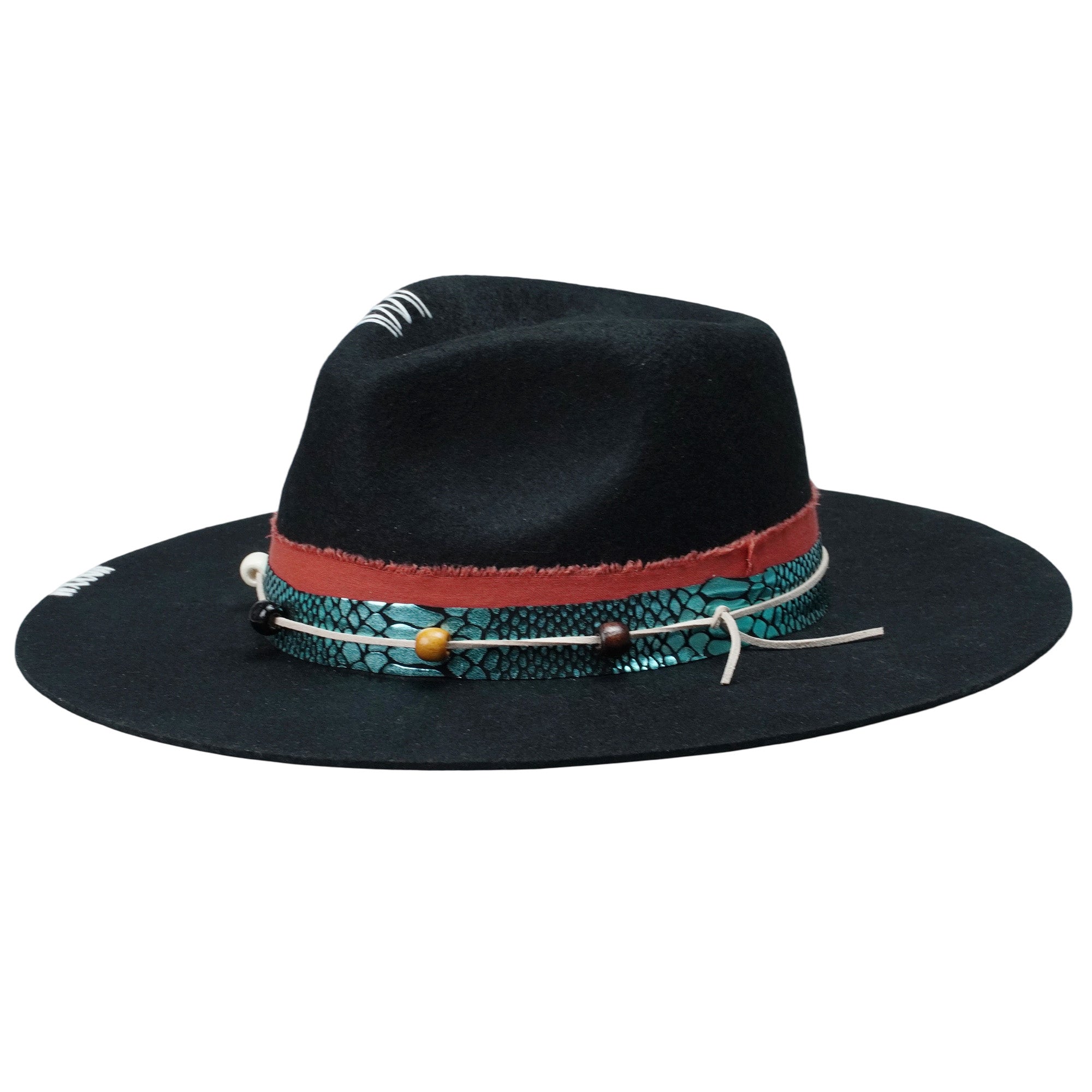 Versatile Felt Hat – Bold Black Style with Decorative Beads and Print