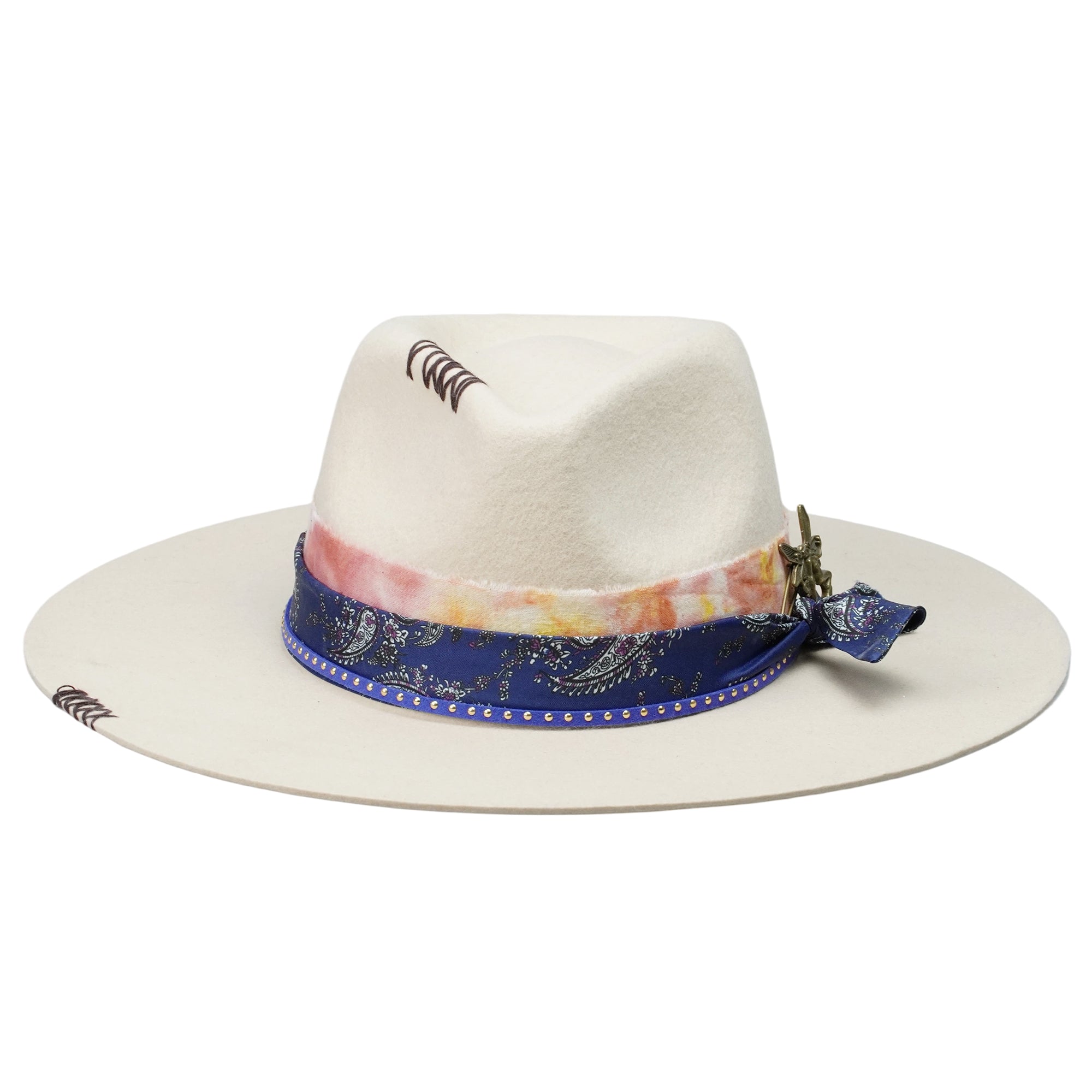 Elegant Off-White Hat with Delicate Metal Accent