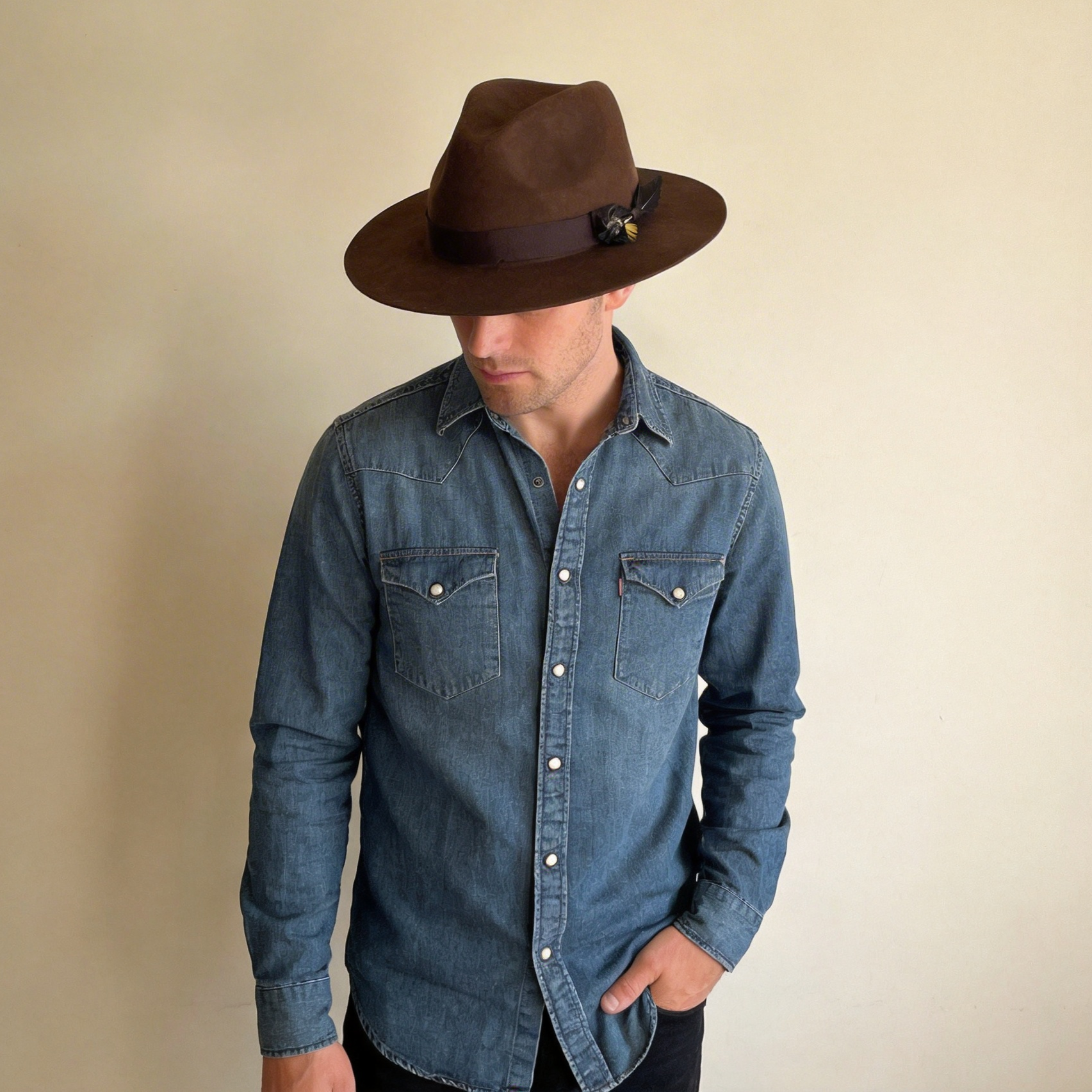 Chestnut Flat-Brim – Custom Band & Feather